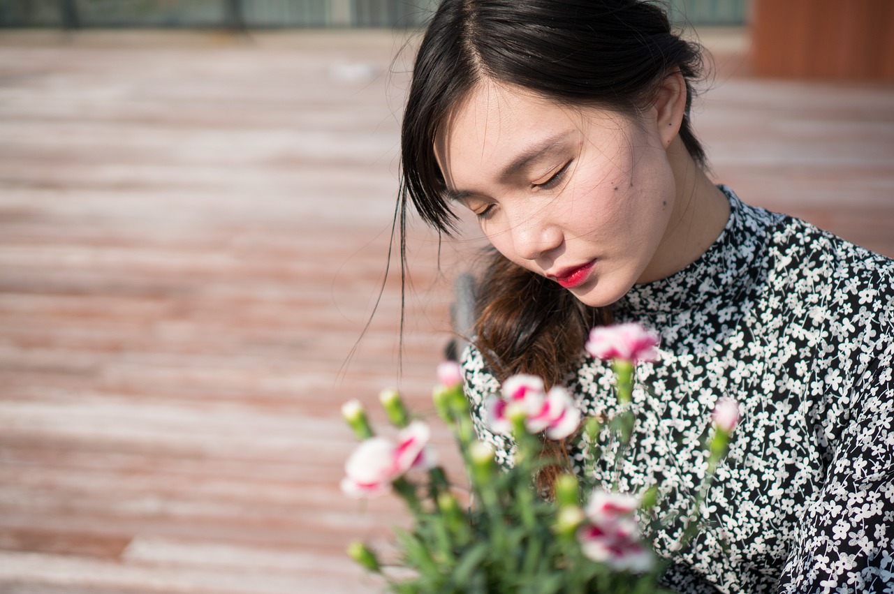 女人离婚应该要试管代生的孩子吗（一个女人离婚应不应该要试管代生的孩子）