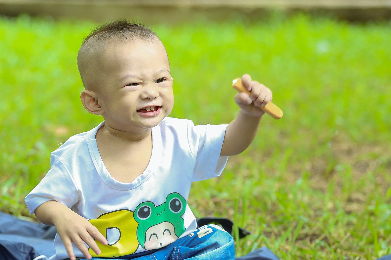 4岁试管代生的孩子呕吐不发烧（4岁试管代生的孩子呕吐不发烧不拉肚子）